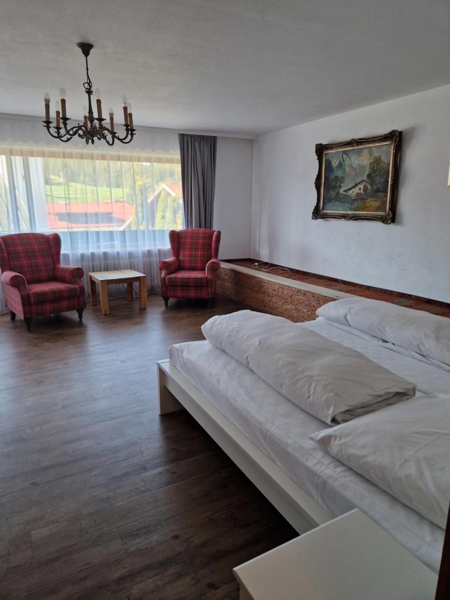 Hotel Waldhorn Юнгхольц Экстерьер фото